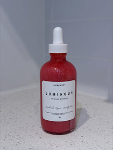  Luminous Shimmering Body Oil